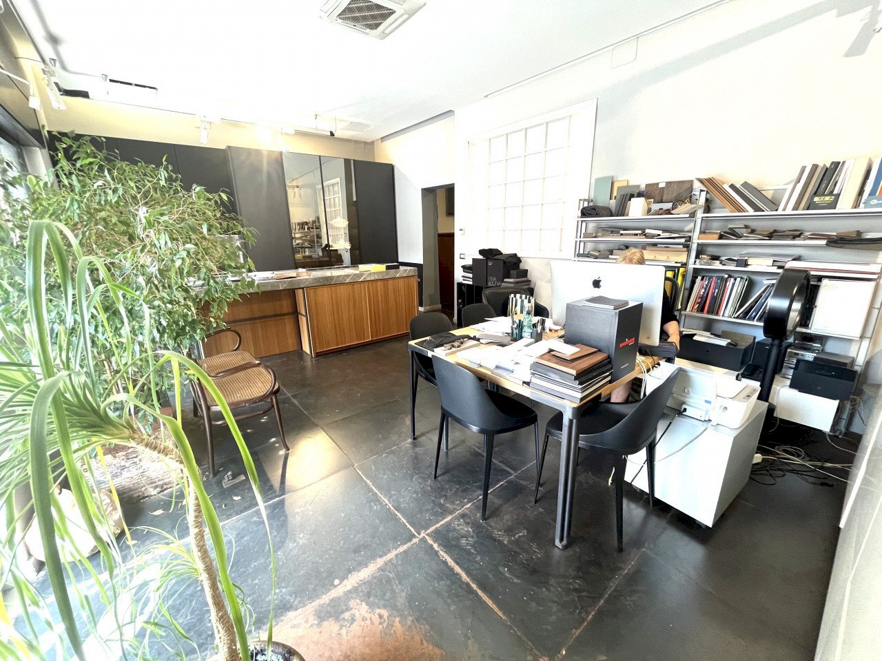 Shop Via Aurelia, Roma - photo 2