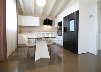 zona giorno - Four-room apartment Via degli Arnaldi 75, Sarego - photo 3