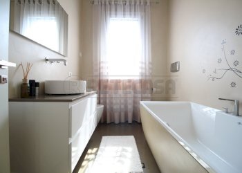 bagno - Four-room apartment Via degli Arnaldi 75, Sarego - photo 17