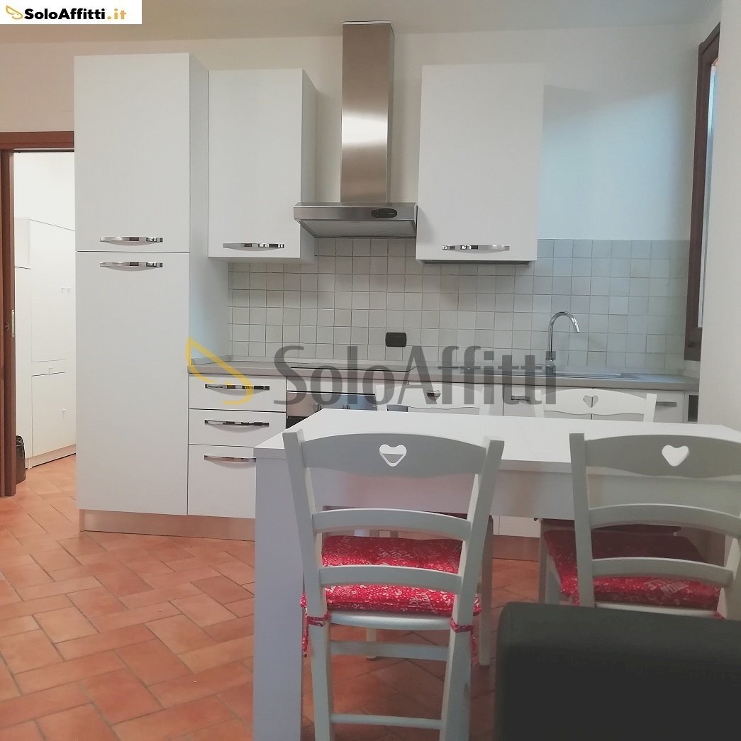 parete cucina - Two-room apartment Via Camillo Benso Conte di Cavour 5, Besana in Brianza - photo 1