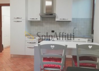 parete cucina - Two-room apartment Via Camillo Benso Conte di Cavour 5, Besana in Brianza - photo 1
