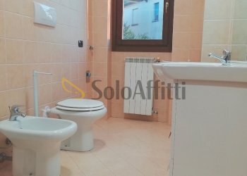 bagno - Two-room apartment Via Camillo Benso Conte di Cavour 5, Besana in Brianza - photo 8