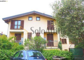 esterno - Two-room apartment Via Camillo Benso Conte di Cavour 5, Besana in Brianza - photo 15