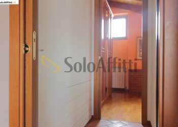 disimpegno - Two-room apartment Via Camillo Benso Conte di Cavour 5, Besana in Brianza - photo 8
