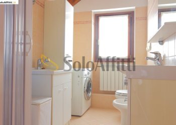 bagno - Two-room apartment Via Camillo Benso Conte di Cavour 5, Besana in Brianza - photo 9