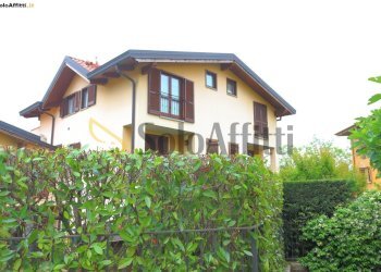esterno - Two-room apartment Via Camillo Benso Conte di Cavour 5, Besana in Brianza - photo 15