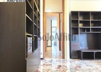 ingresso su zona living - Appartamento Via Cesare Battisti 21/a, Paderno Dugnano - foto 1
