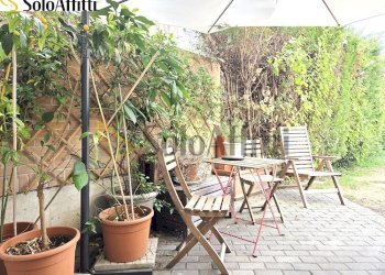 ARIA RELAX ESTERNA FRONTE SOGGIORNO - Appartamento Via Marzabotto 14, Paderno Dugnano - foto 11