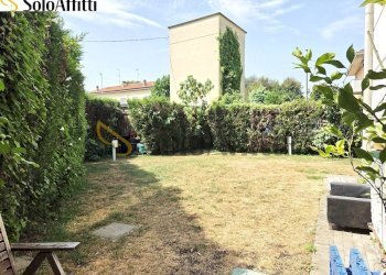 GIARDINO VISTA SOGGIORNO - Appartamento Via Marzabotto 14, Paderno Dugnano - foto 12