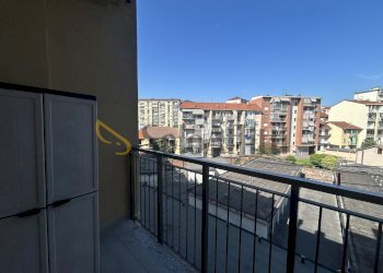 BALCONE LATO CORTILE - Two-room apartment Via Montalenghe 13, Torino (neighborhood Borgo Vittoria) - photo 9