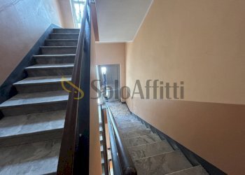SCALE INTERNE - Trilocale Via Castagnevizza 19, Torino (zona Santa Rita) - foto 2