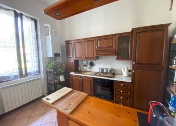 WhatsApp Image 2026-07-16 at 09.43.29 (8) - Two-room apartment Via Minazza, Meina - photo 4