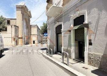IMG_2539 - Locale Commerciale Piazza San Antonio, Monopoli - foto 4
