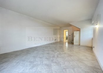 10.jpg - Casa indipendente via catalani, Pietrasanta - foto 9