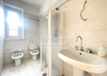 12.jpg - Casa indipendente via catalani, Pietrasanta - foto 11