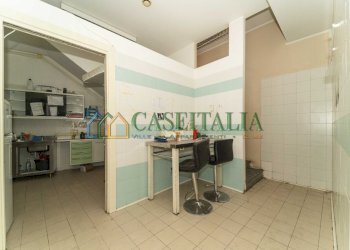Interno - Locale Commerciale Via Cavour 46, Alpignano - foto 16