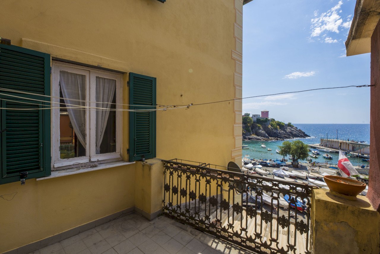 IMG_1020 - Appartamento Via Guglielmo Oberdan 27, Genova (zona Nervi) - foto 1