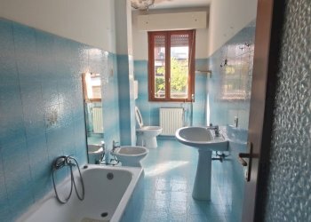 bagno - Appartamento Via Borgonovo 33, Castel San Giovanni - foto 16