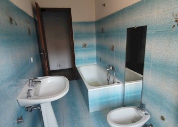 bagno - Appartamento Via Borgonovo 33, Castel San Giovanni - foto 17