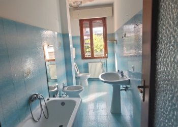 bagno - Appartamento Via Borgonovo 33, Castel San Giovanni - foto 19