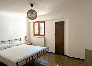 camera matrimoniale - Portion of a house Ceranesi - photo 20