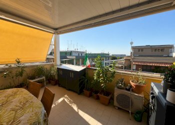 FOTO TERRAZZO - Attico Piazza Ronchi 8, Roma - foto 1