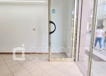 Shop Via San Simplicio, Olbia - photo 6
