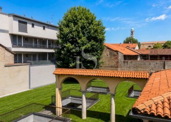 Two-room apartment VIA MANZONI, 10, Concorezzo - photo 1