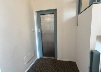 Three-room apartment piazzale Vittoria, Asti - photo 12