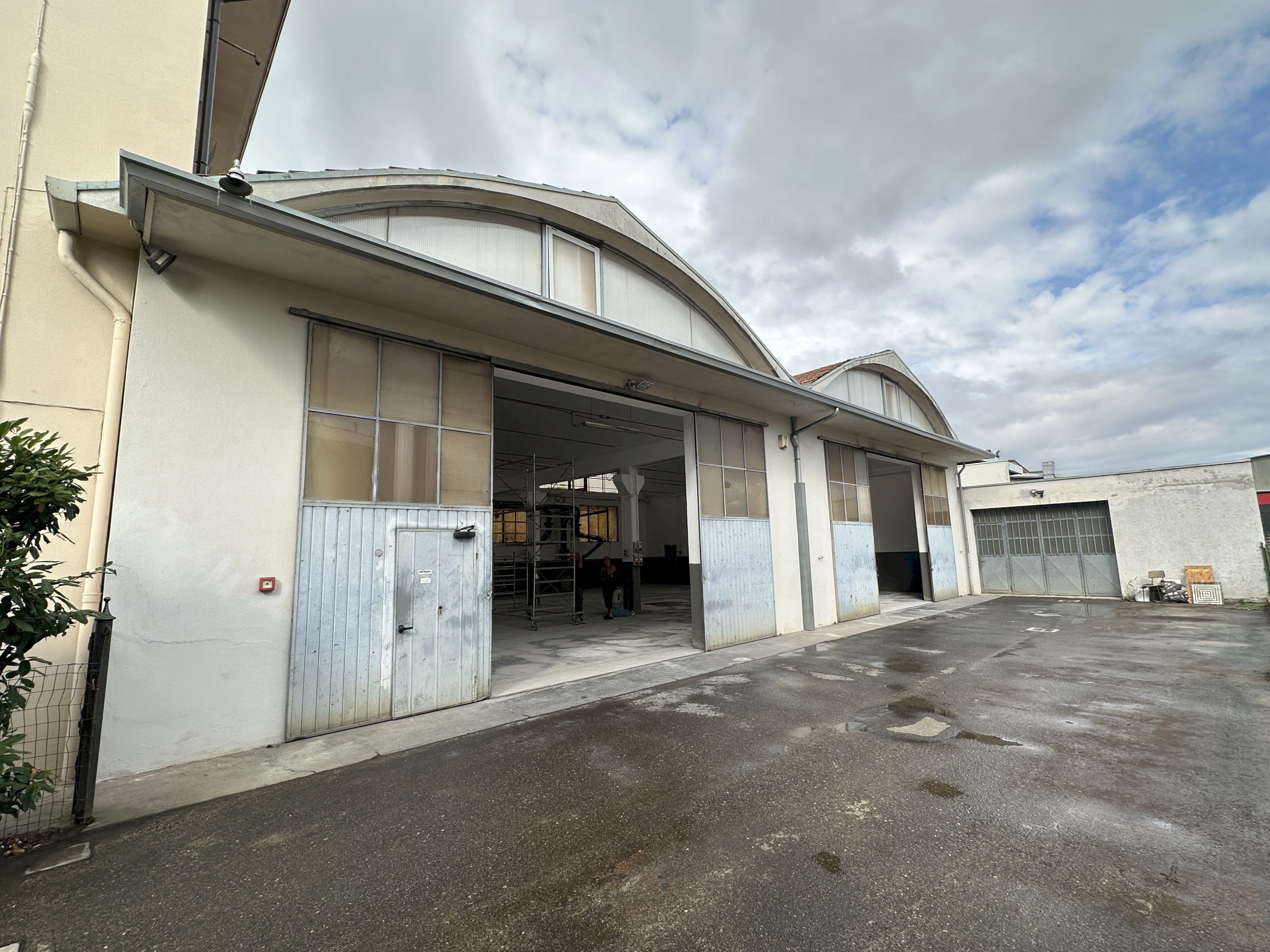 Piazzale - Capannone via Dell'Artigianato, 8, Imola - foto 2