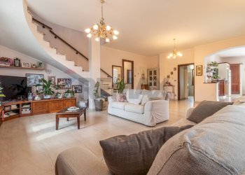 Villa Via Avvocato Ferdinando Rondolino, 84
Cavaglià, Cavaglià - photo 8