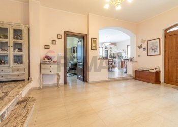 Villa Via Avvocato Ferdinando Rondolino, 84
Cavaglià, Cavaglià - photo 30