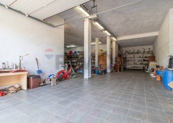 Villa Via Avvocato Ferdinando Rondolino, 84
Cavaglià, Cavaglià - photo 58