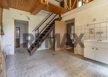 Porzione di casa Frazione Riva Orientale, 2
Valle San Nicolao, Valle San Nicolao - foto 2
