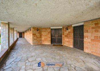 Four-room apartment Vinovo - photo 3
