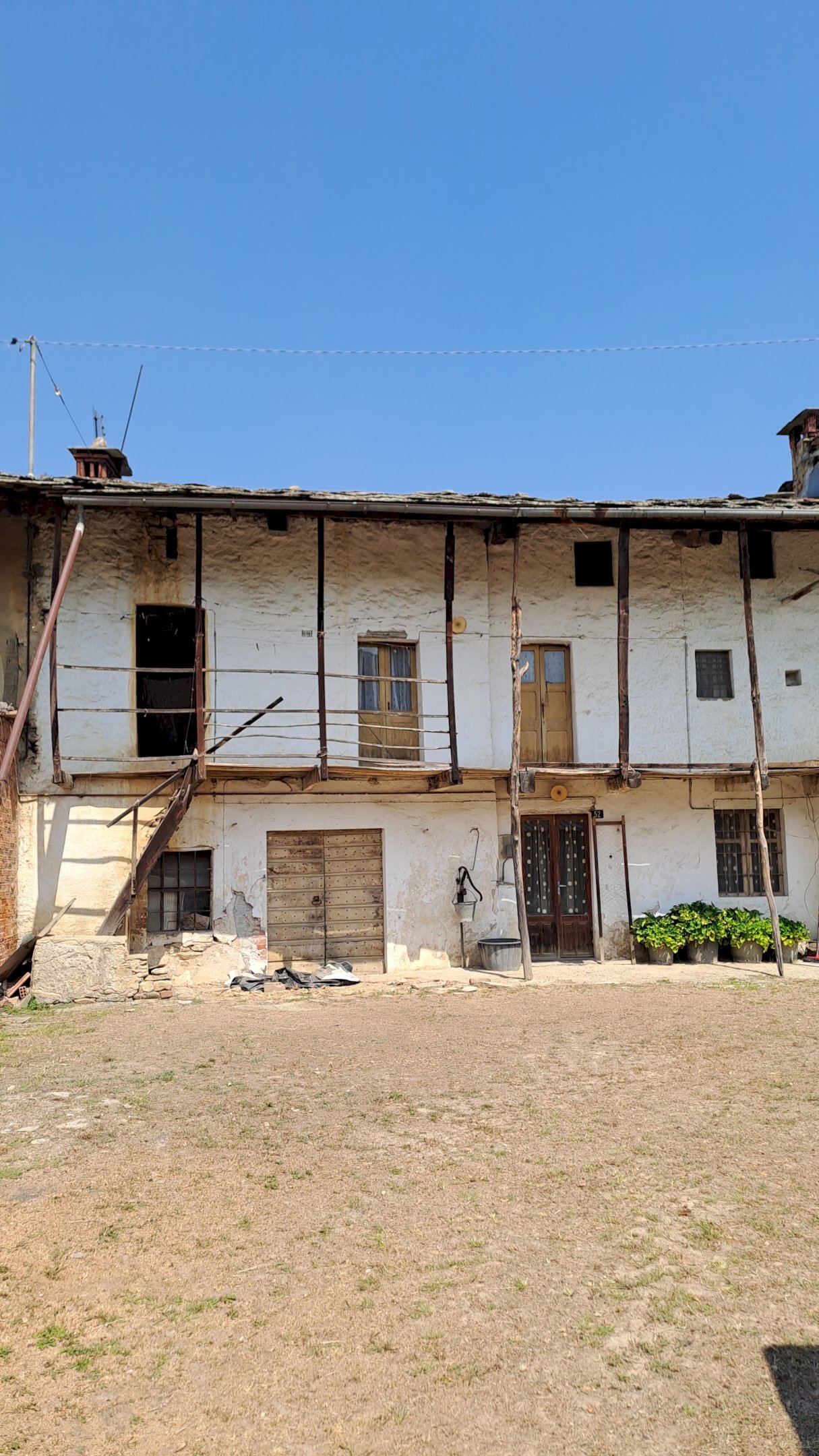 Casale Via Barrata, 80, Bagnolo Piemonte - foto 1