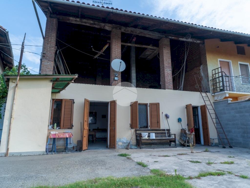 Rustico Via Cene, Chivasso - foto 1