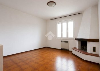 Appartamento Via Aldo Moro, Sala Bolognese - foto 1