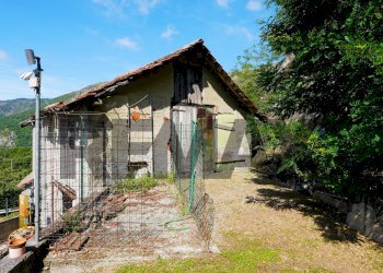 Villa Via Caduti di Cravasco, 18a 
 Cravasco, Campomorone - foto 19