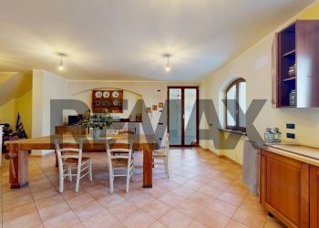 Villa Via Caduti di Cravasco, 18a 
 Cravasco, Campomorone - foto 68