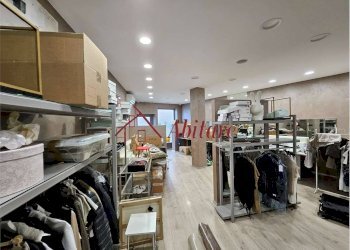Shop Corso europa, 9, Alba - photo 11
