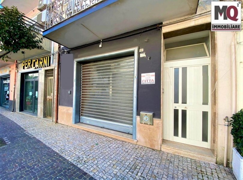 Locale Commerciale Mondragone - foto 2