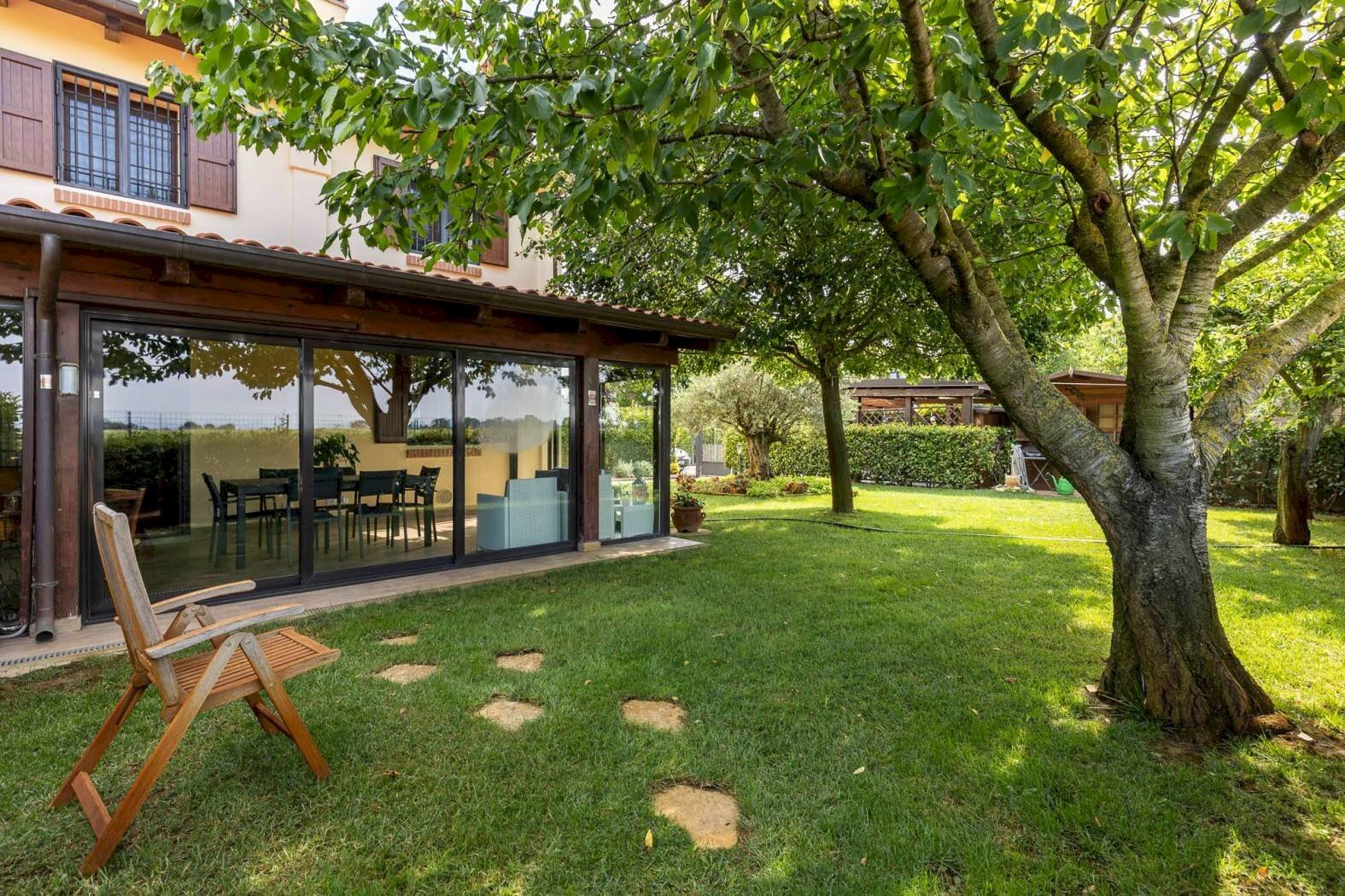 Villa Trifamiliare Via Cerlacchia 3/11, Granarolo dell'Emilia - foto 1