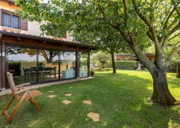 Three-family Villa Via Cerlacchia 3/11, Granarolo dell'Emilia - photo 1