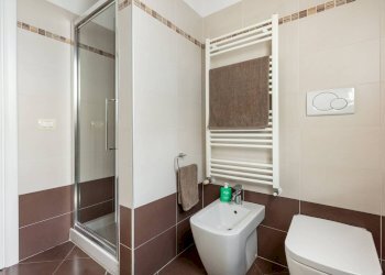 Three-family Villa Via Cerlacchia 3/11, Granarolo dell'Emilia - photo 14