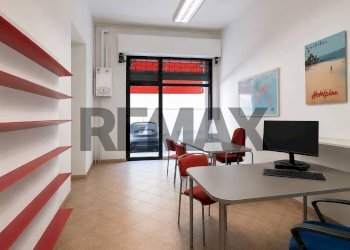 Shop Via Privata De Vitalis, SNC
Brescia Due, Brescia (neighborhood Brescia Due) - photo 8