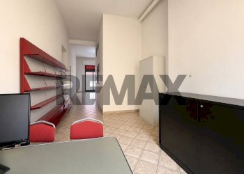Shop Via Privata De Vitalis, SNC
Brescia Due, Brescia (neighborhood Brescia Due) - photo 9