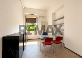 Shop Via Privata De Vitalis, SNC
Brescia Due, Brescia (neighborhood Brescia Due) - photo 12