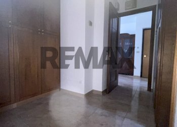 One-room apartment Vai Costigliole, 15 
 San Paolo, Torino (neighborhood San Paolo) - photo 9