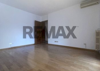 One-room apartment Vai Costigliole, 15 
 San Paolo, Torino (neighborhood San Paolo) - photo 11